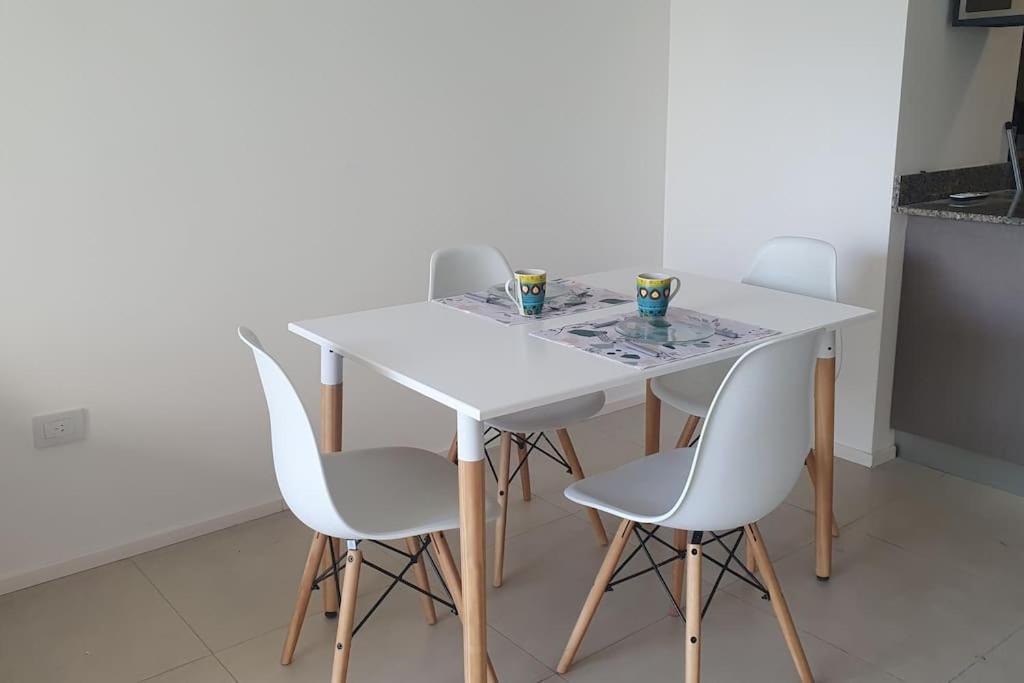 De Categoria Sobre Av. Cordoba Apartamento Buenos Aires
